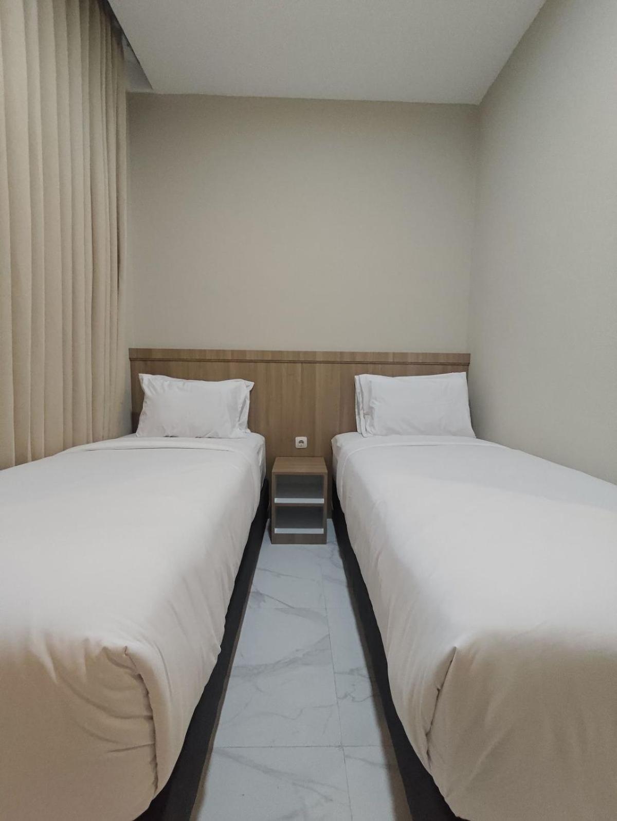 El Nipa Hotel Labuan Bajo Kültér fotó